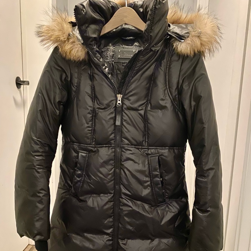 Mackage Parka. Women’s Size Small. Black with fur trimmed hood. Down.